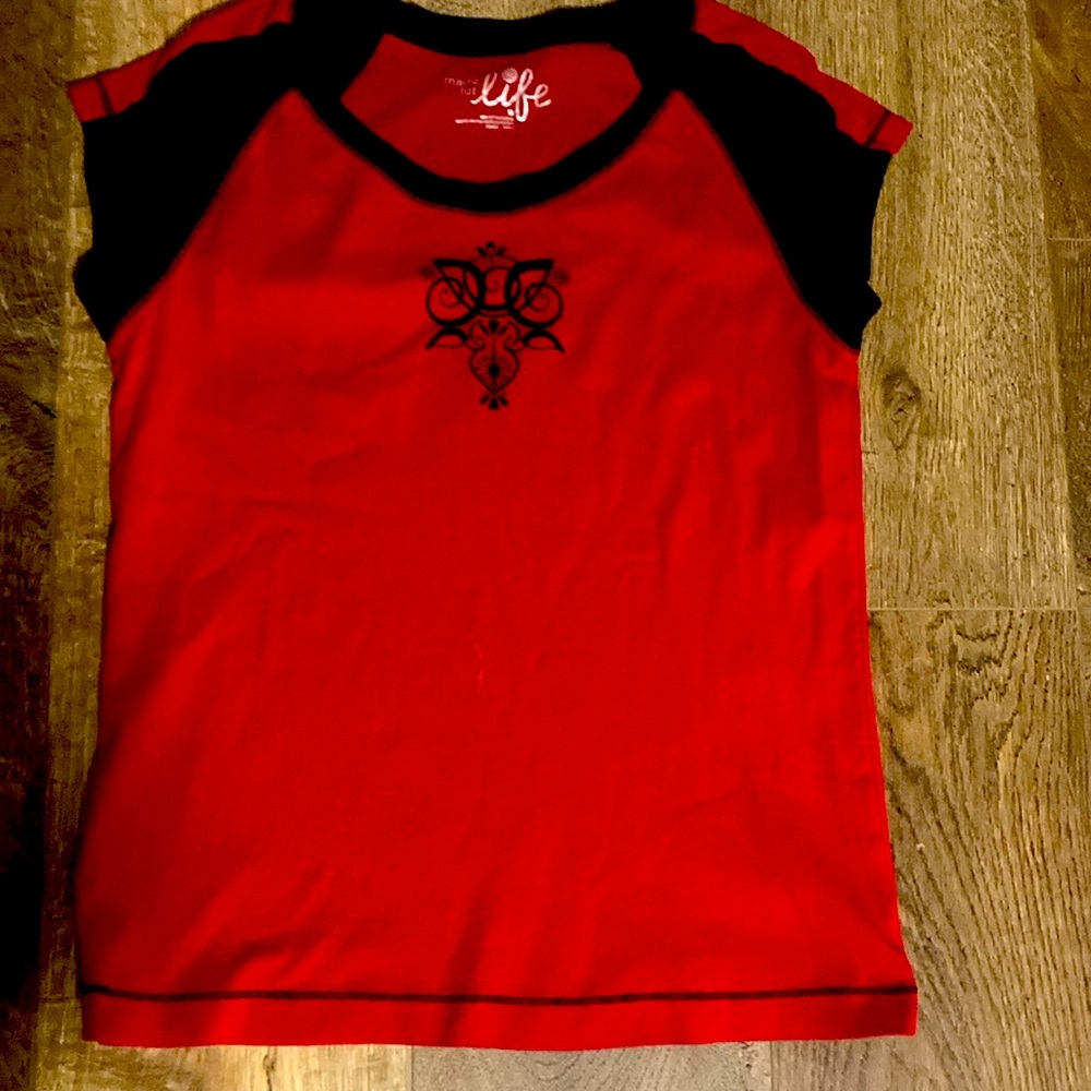 Women’s top, medium, brand- Made for Life, second hand